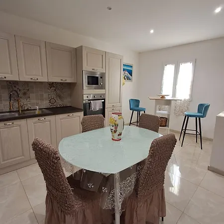 Simona Villa